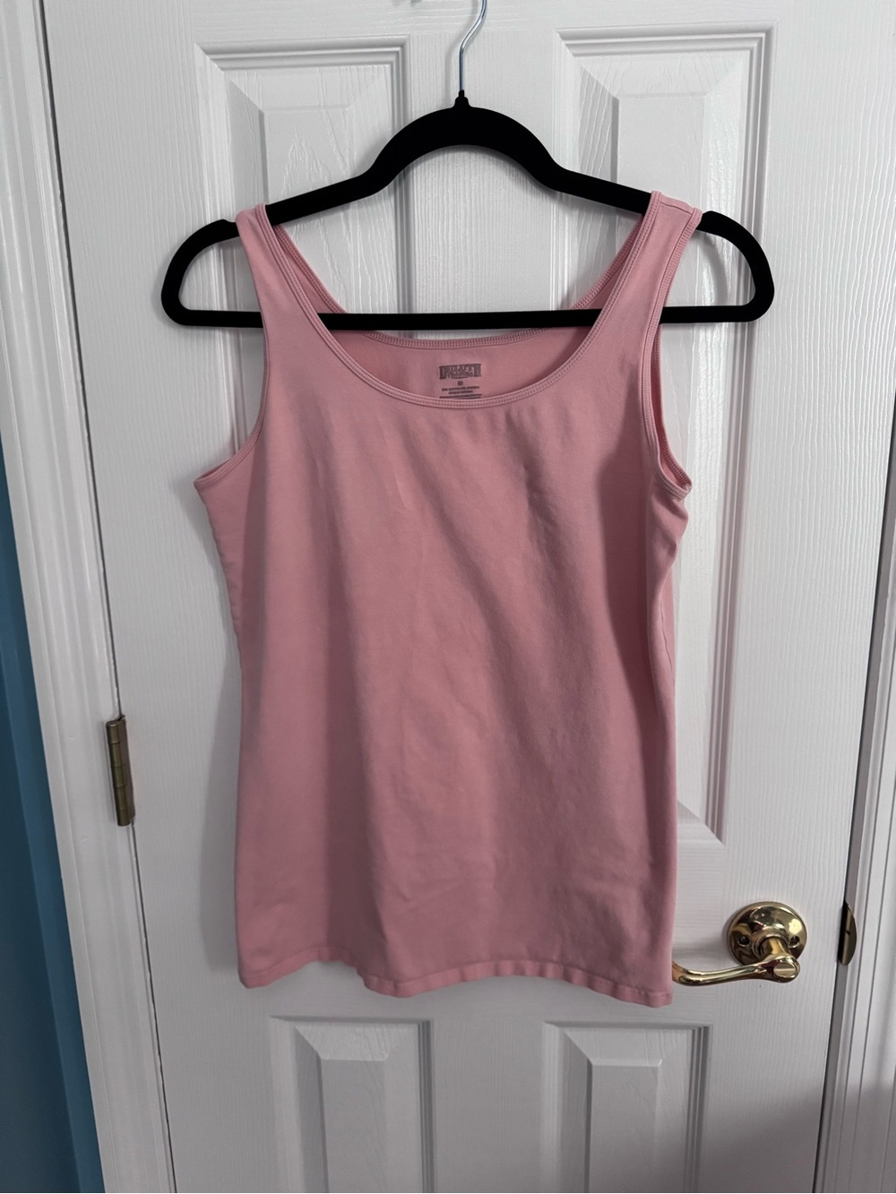 Duluth Trading Co Women’s Peach Scoop Neck Tank
